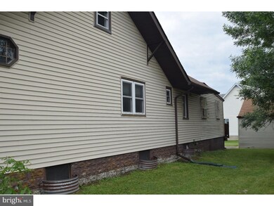 1217 Spruce Ave, Wilmington, DE 19805 - photo 4