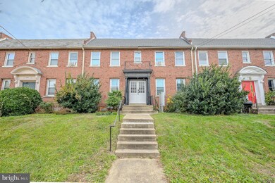 221 35th St NE unit 2, Washington, DC 20019 - photo 2