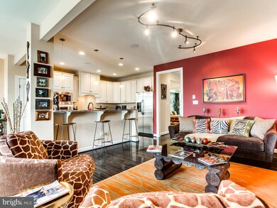 42534 Pine Forest Dr, Chantilly, VA 20152 - photo 6