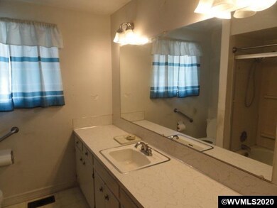 5089 4th Place N, Keizer, OR 97303 - photo 3