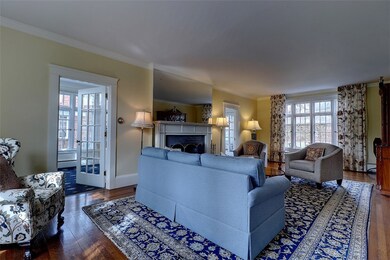 92 Laurel Ave, Providence, RI 02906 - photo 6