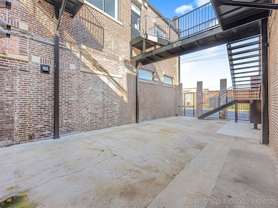 106 S A St unit 3, Skiatook, OK 74070 - photo 6