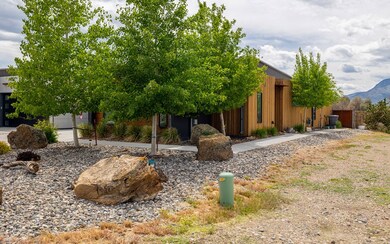 737 Stone St, Cody, WY 82414 - photo 4