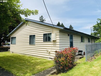 7652 N Vancouver Ave, Portland, OR 97217 - photo 2