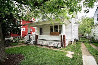206 N Warren Avenue Exterior