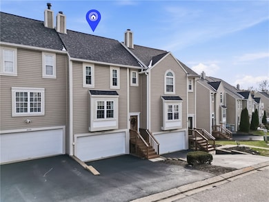 2657 Hunters Point Dr unit 102, Wexford, PA 15090 - photo 4