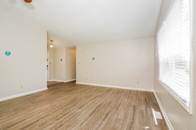 unlisted-address, Whiteland, IN 46184 - photo 4