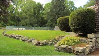 91 Holliston St, Medway, MA 02053 - photo 5