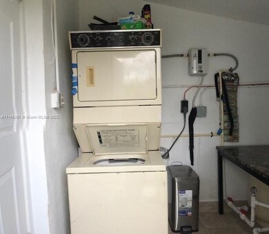 21820 SW 112th Ct, Miami, FL 33170 - photo 5