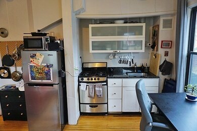 19 Pleasant St unit 20, Cambridge, MA 02139 - photo 2