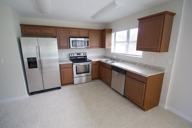 2256 SE East Dunbrooke Cir, Port Saint Lucie, FL 34952 - photo 3