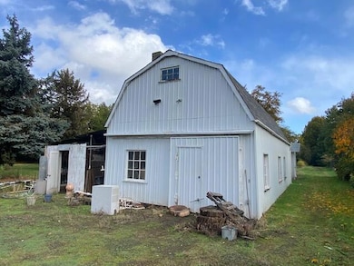 3358 Bursell Rd, Central Point, OR 97502 - photo 5