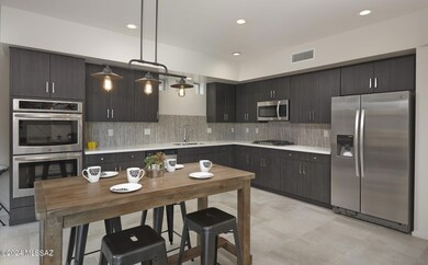 8-Metro-Kitchen-1-1
