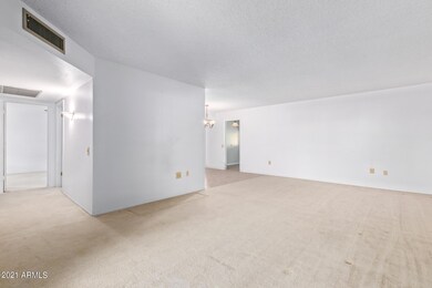 13202 N Del Webb Blvd, Sun City, AZ 85351 - photo 4