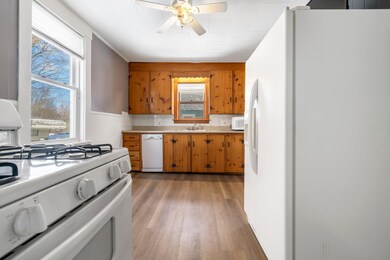 12 Waverly St, Concord, NH 03301 - photo 5