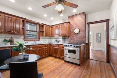 27 Ainsworth St, Roslindale, MA 02131 - photo 7