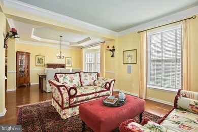 42518 Neighborly Ln, Chantilly, VA 20152 - photo 7