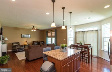 44005 Swift Fox Dr, California, MD 20619 - photo 5