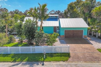 3804 Bayside Cir, Bradenton, FL 34210 - photo 3