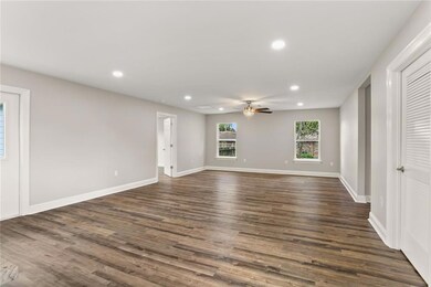 Living/Dining Combo