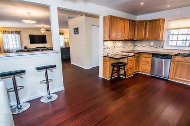 216 Deerfield Ln, Matawan, NJ 07747 - photo 7