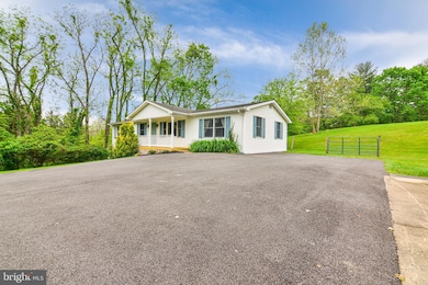 3671A Petersville Rd, Knoxville, MD 21758 - photo 2