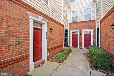 23305 Milltown Knoll Square unit 106, Ashburn, VA 20148 - photo 4