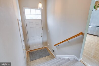 9238 Brewington Ln, Laurel, MD 20723 - photo 2