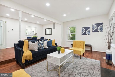 11500 Summer Oak Dr, Germantown, MD 20874 - photo 5