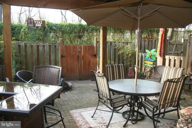 12037 Crimson Ln, Silver Spring, MD 20904 - photo 5