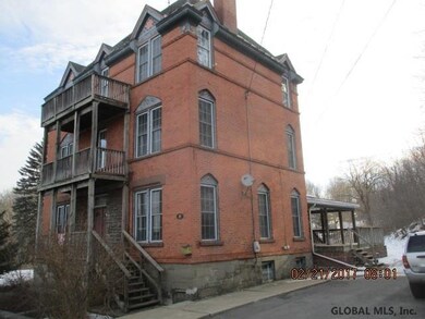 28 Stow Ave, Troy, NY 12180 - photo 2