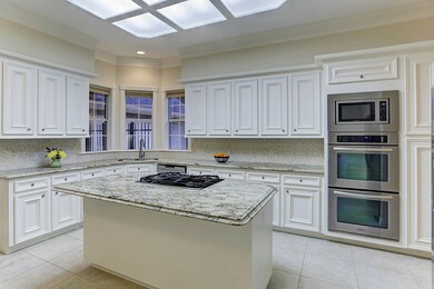 10 Hilshire Grove Ln, Houston, TX 77055 - photo 6