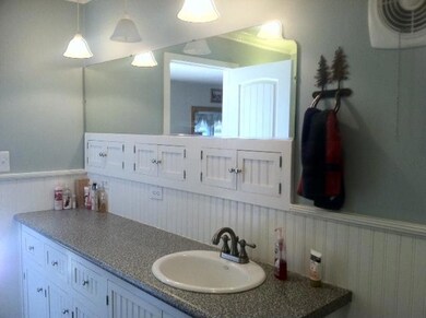 208 bath1