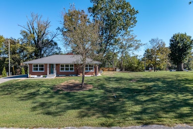 74 Summit Ave, Burnside, KY 42519 - photo 2