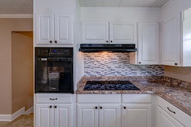 1221 Union St, Shelbyville, TN 37160 - photo 6