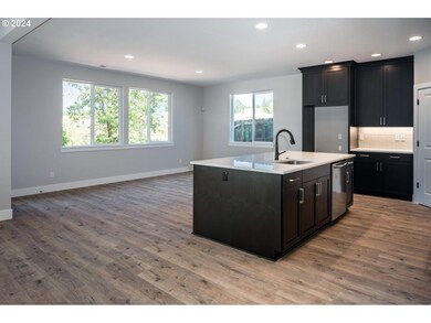 12095 SW Silvertip St, Beaverton, OR 97007 - photo 6