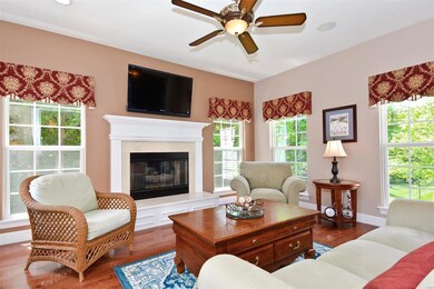 Hearth Rm with windowsall around, recessed lightin