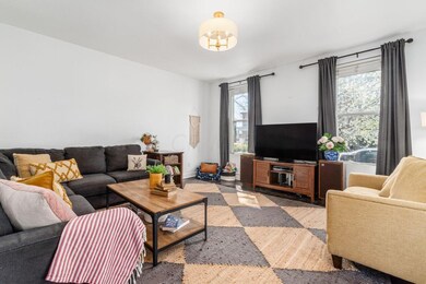 426 Thurman Ave, Columbus, OH 43206 - photo 6