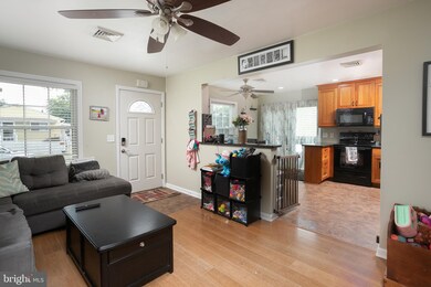 33 Jefferson St, Riverside, NJ 08075 - photo 6