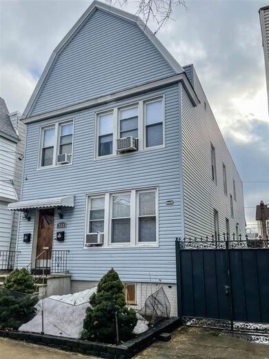 353 Van Nostrand Ave, Jersey City, NJ 07305 - photo 2