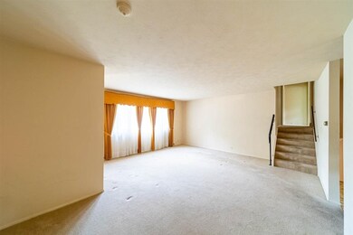 18220 Chipstead Dr, South Bend, IN 46637 - photo 7