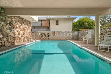 330 N Howard St unit 201, Glendale, CA 91206 - photo 2