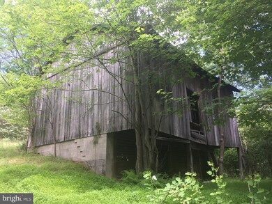 13457 Millstone Cir, Hancock, MD 21750 - photo 6