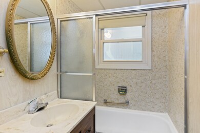 2102 Rohlwing Rd, Rolling Meadows, IL 60008 - photo 4