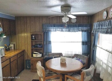 Dining room3