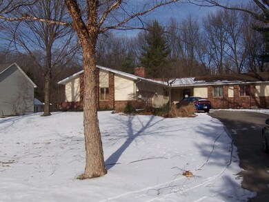 5069 W Chablis Dr, La Porte, IN 46350 - photo 3