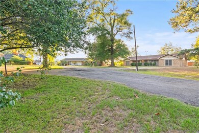 120 Nine Oaks Ln, Pineville, LA 71360 - photo 3