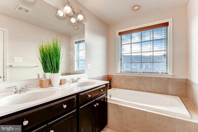 1169 Carinoso Cir, Severn, MD 21144 - photo 6