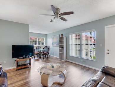 10 Vista Palm Ln unit 206, Vero Beach, FL 32962 - photo 4