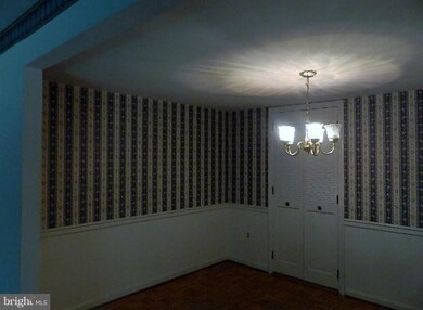 1292 Masters Dr, Arnold, MD 21012 - photo 4